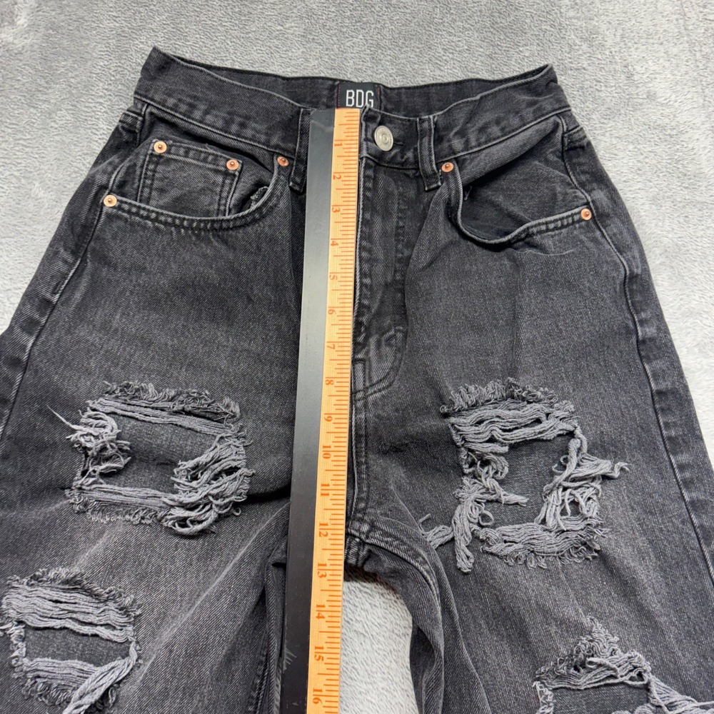 BDG High-Rise Baggy Jeans Women 28 Black Excellent Distressed Ripped Denim - Picture 11 of 13